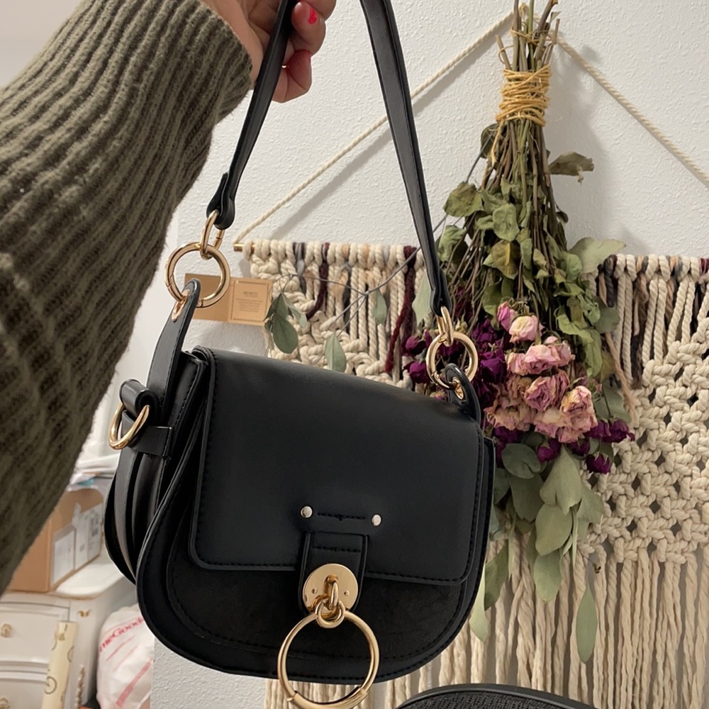 Shoulder bag